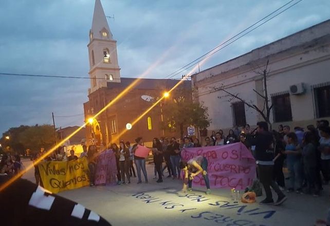 Bajo la consigna NO es NO