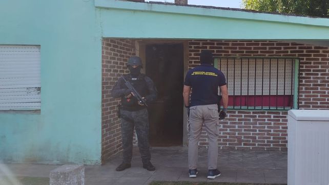 En un allanamiento por narcomenudeo terminó con secuestro de cocaína
