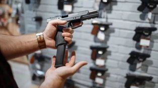 Desde ahora los mayores de 18 años podrán adquirir armas.