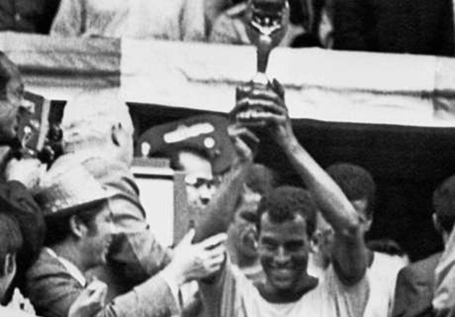 El fútbol está de luto por una muerte inesperada