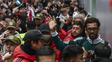 En medio de una multitud, Vozinha aterrizó en Chile para convertirse en jugador de Colo Colo
