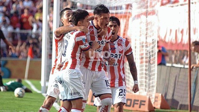 El minuto a minuto del partido entre Unión y Riestra en el 15 de Abril