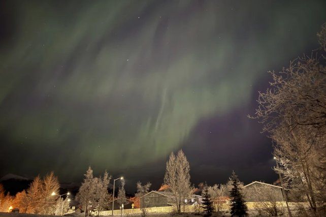 Una fuerte tormenta solar se dirige a la Tierra y provocaría auroras boreales