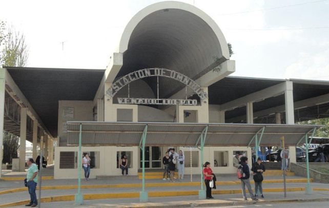 Se investiga. Las cámaras de la terminal están siendo peritadas para determinar alguna imagen reveladora.