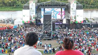 La Fiesta del Mate se despide con Soledad y Mario Pereyra