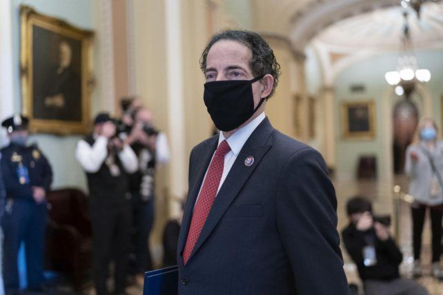 El legislador demócrata y fiscal en el impeachment Jamie Raskin pidió citar como testigo a una colega republicana. Esto cambiaba el programa original, lo que enfureció a los republicanos.