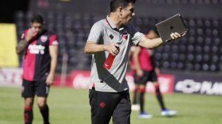 Mauricio Larriera explicó que no está definido el futuro del jugador leproso Franco Díaz.