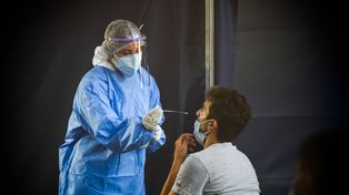 Reportan 78 muertes por coronavirus y 40.982 contagios en la última semana en todo el país