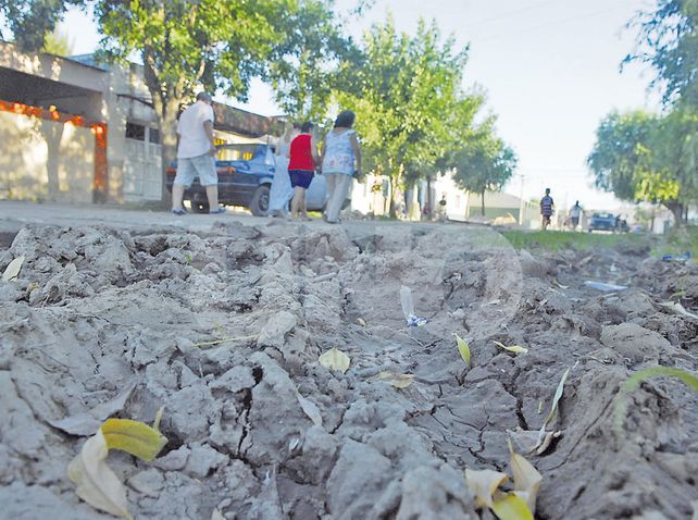 En Villa del Parque aún esperan por el arreglo de las calles