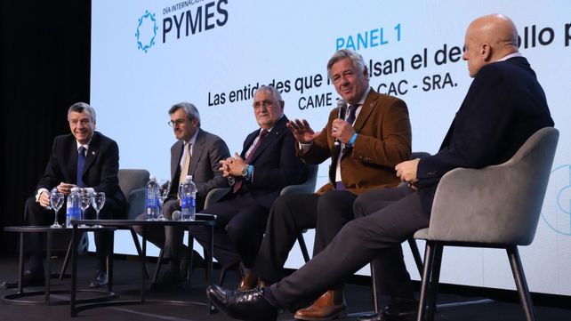 Día Internacional de las Pymes: Kicillof cuestionó el rumbo económico y defendió la industria nacional