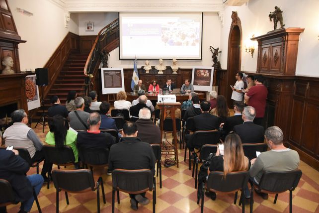 La presentación fue encabezada por Norma López