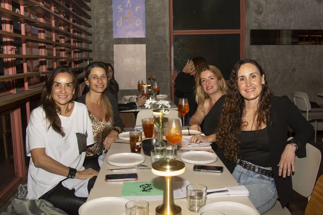 Yanina Pistelli, Leylén Carbonari, Carolina Rinaldi y Dolores Magariaga