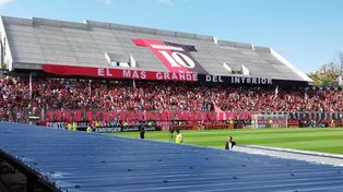 La nueva tribuna de Newells tendrá capacidad para 7 mil espectadores.