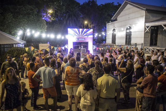 Rosario celebra la primera edición de la Noche de los Museos Abiertos de verano