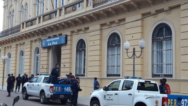 Santa Elena: cocaína, millones en efectivo y detenidos