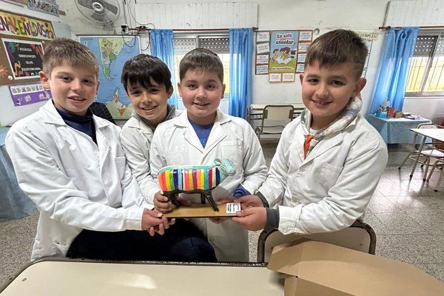 Alumnos de Colonia San Huberto fueron premiados en concurso de carne vacuna