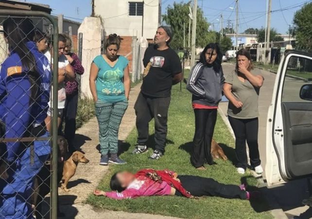 general rodríguez. Una hermana de la mujer asesinada salió corriendo con heridas leves..