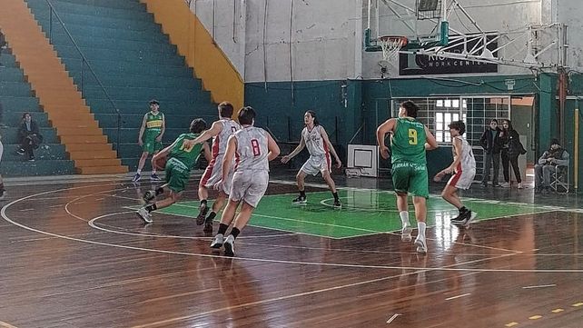 Se armaron la mayoría de los cruces en playoffs por las divisiones formativas del Torneo Oficial de Básquet.