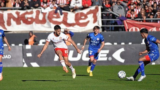 Unión ganó en el año tres partidos en condición de visitante