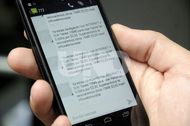 Buscan controlar la comercialización minorista de telefonía móvil Buscan controlar la comercialización minorista de telefonía móvil