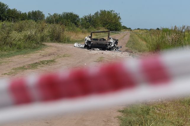 Un joven de 19 años admitió haber incendiado el Audi TT de las víctimas y explicó por qué lo hizo.