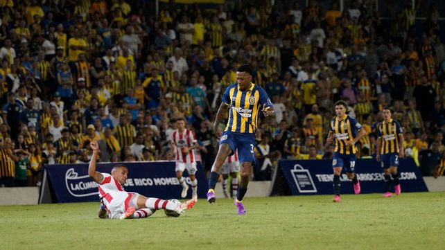 Abel Hernández jugará contra su ex club y en Central que sea el partido en el que el 9 se destape.