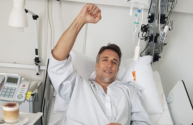 Batistuta se operó en Suiza por sus lesiones crónicas de tobillo