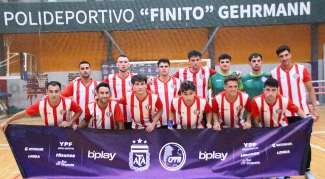 Segundo triunfo rosarino. Con los tantos de Blas Fernández (en dos oportunidades), Ramiro Pozzi y Facundo Gastaldi derrotó a Río Turbio de Santa Cruz 4-3