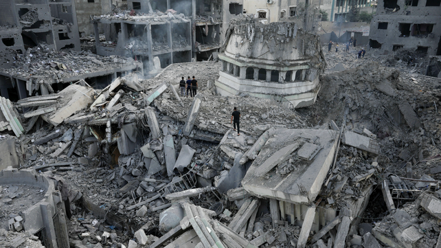 “Activamos una agenda de ayuda humanitaria con la embajada de Israel