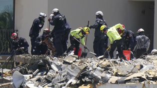 Derrumbe en Miami: creen que la pileta causó el desastre que hasta ahora suma nueve muertes