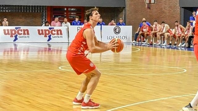 Matías Borsatti ya se enfoca en el Clásico que abrirá la Liga Argentina de Básquet.