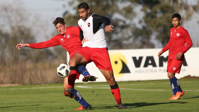 Los suplentes de Newells empataron sin goles contra Unión