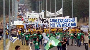Declarar&iacute;an paraje hist&oacute;rico y cultural al corte del puente en Gualeguaych&uacute;