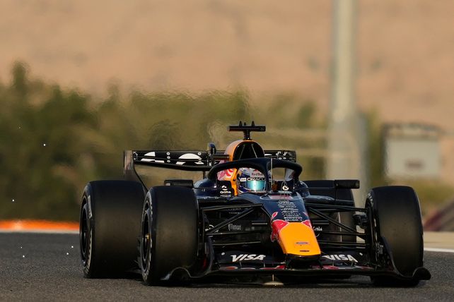 Max Verstappen fue de los más rápidos en Baréin