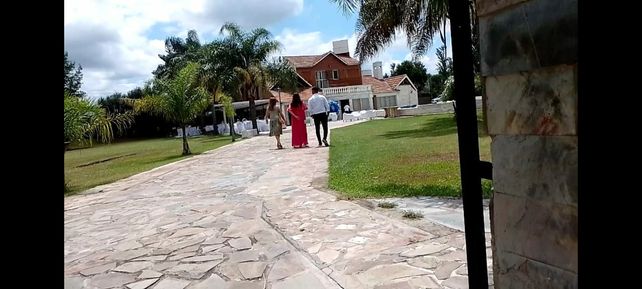 El salón de eventos está ubicado en calle Tonda 9158