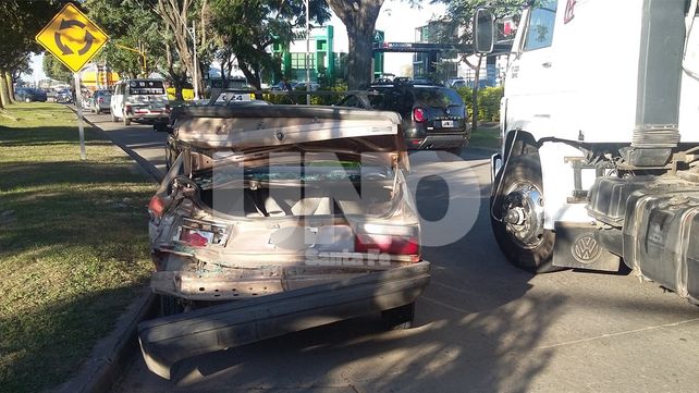 Fuerte accidente en avenida Alem y Sarmiento