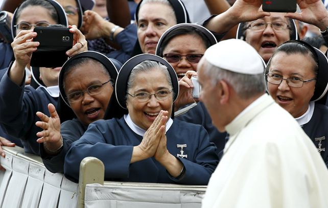 El jefe de la Iglesia católica dio un claro mensaje de apertura ante los retos de la familia moderna.