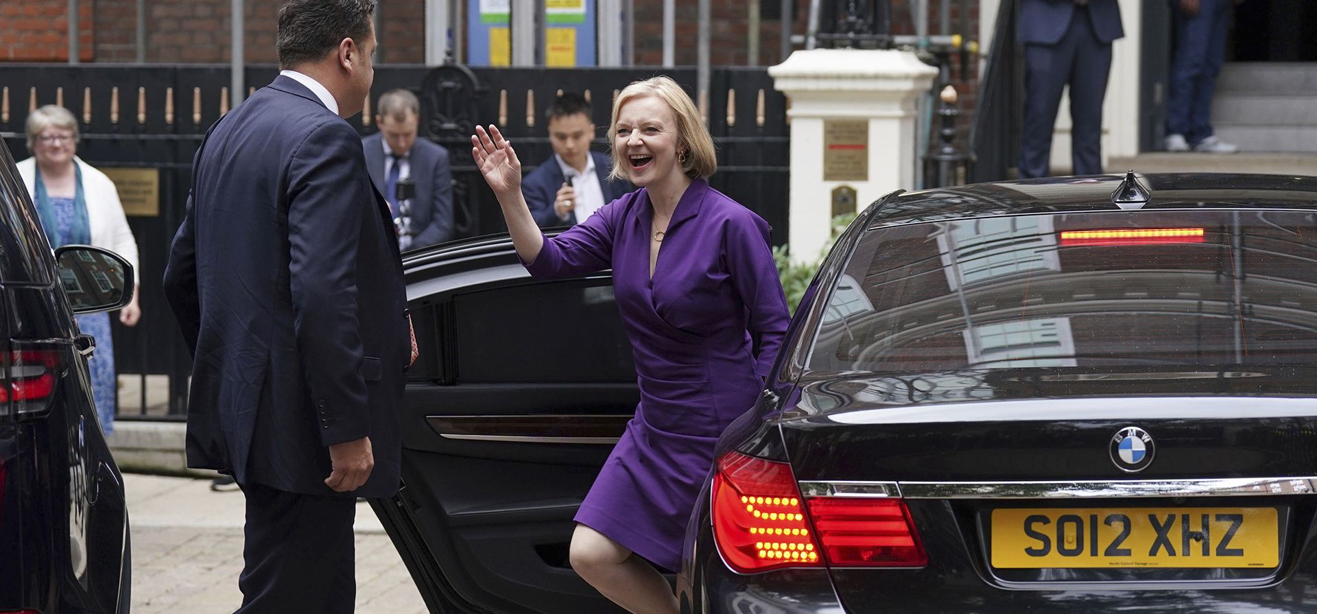 Liz Truss llega al Cuartel General de la Campaña Conservadora (CCHQ) luego del anuncio de que ella es la nueva líder del Partido Conservador y se convertirá en la próxima Primera Ministra, en Londres, el lunes 5 de septiembre de 2022.