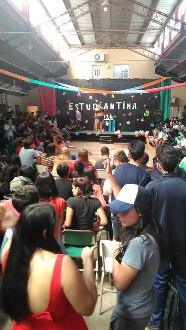 Los alumnos festejaron en las escuelas con una jornada de convivencia y de recreación