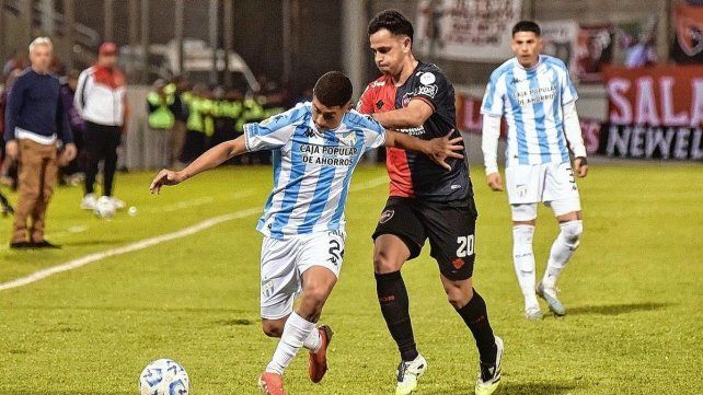 Newells buscará cortar la racha negativa recibiendo a Atlético Tucumán. Newells buscará cortar la racha negativa recibiendo a Atlético Tucumán.