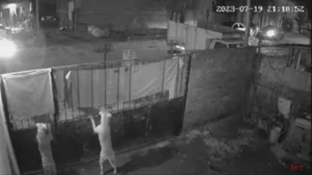 Una recia balacera entre bandas narco terminó con un delincuente herido en la localidad bonaerense de Moreno.