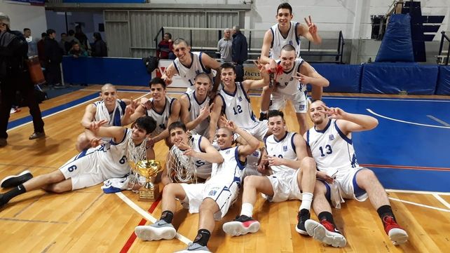 Santa Fe obtuvo el bicampeonato en el Provincial U19 Santa Fe obtuvo el bicampeonato en el Provincial U19