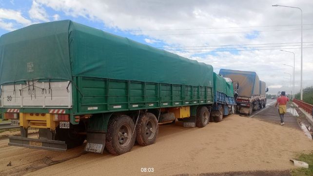 Chocaron cuatro camiones y dos camionetas en en el kilómetro 149