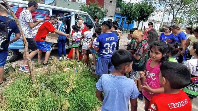 El programa Unión Social distribuyó regalos y juguetes a muchos niños en la pasada Navidad.&nbsp;