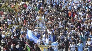 La peregrinación juvenil a Luján reunió a decenas de miles de fieles de todo el país