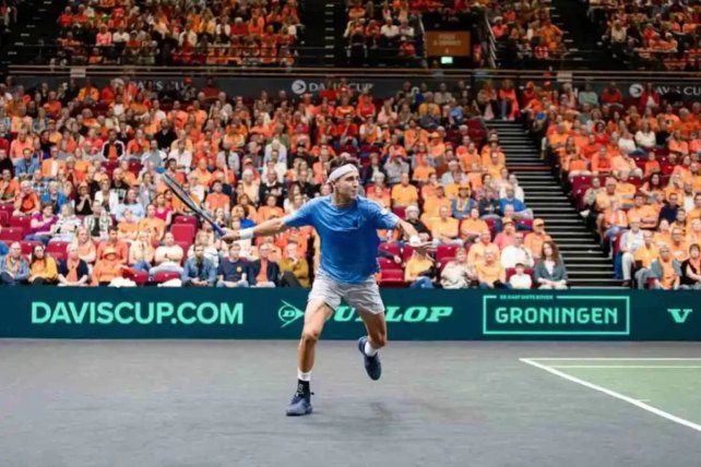 Etcheverry no pudo ante Holger Rune y se despidió del ATP de Estocolmo