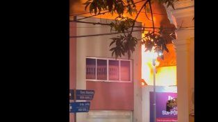 Dramático incendio en pleno centro de Villaguay: evacuaciones y heridos