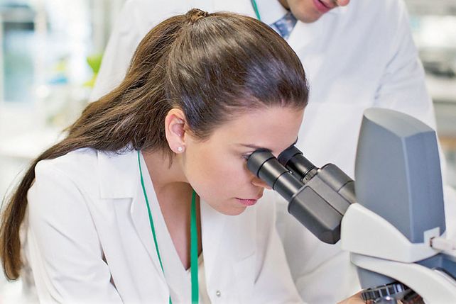 La mujer en el mundo de la química
