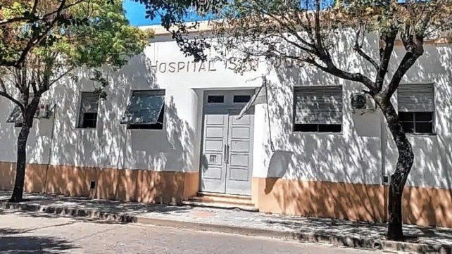 Hubo golpes a personal policial y de salud en el hospital de Diamante.