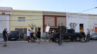 Las escenas de exteriores con la huida de los evadidos, se realizaron en la localidad de Luis Palacios.